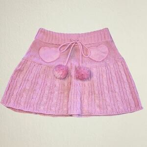 Pink knit mini skirt with hearts and pom poms, coquette kidcore cutecore Bratz